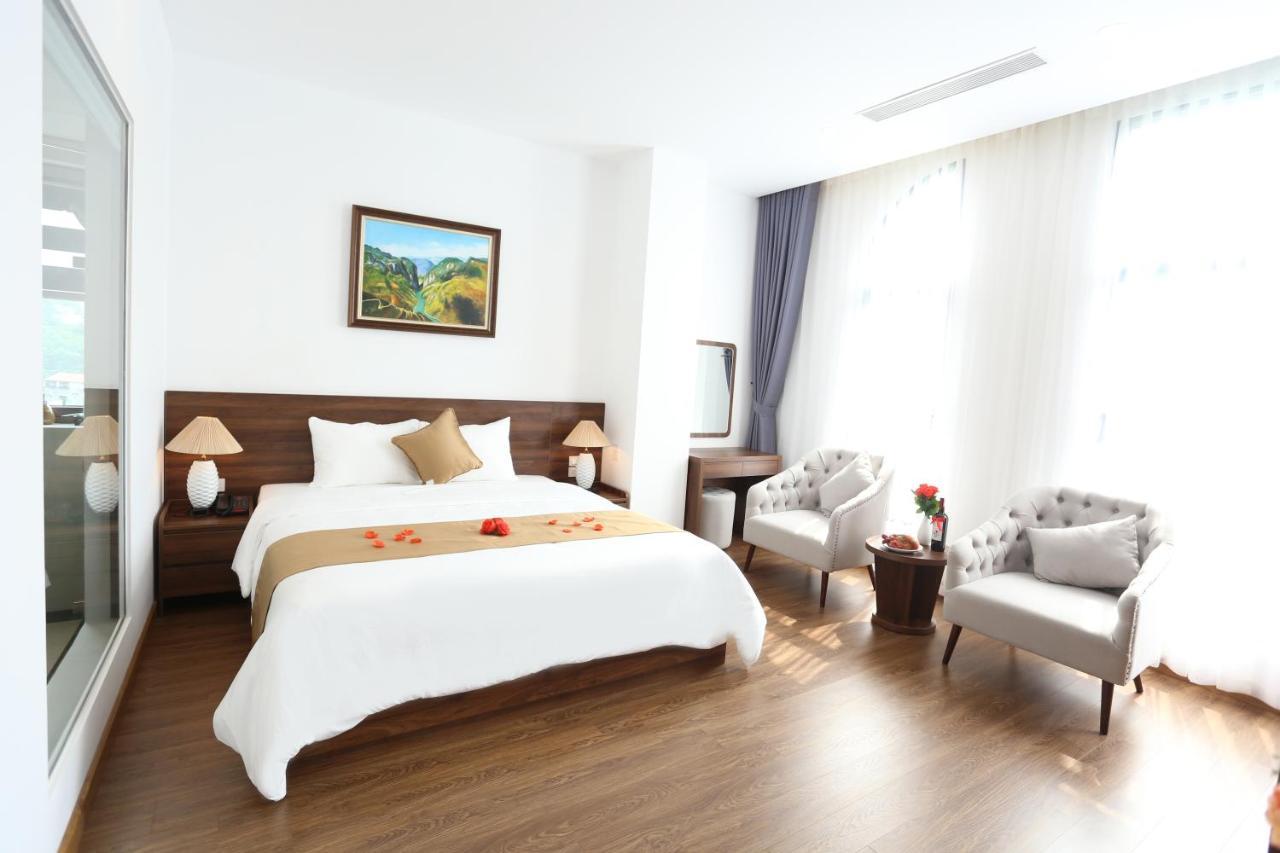 Silk River Hotel Ha Giang Kültér fotó