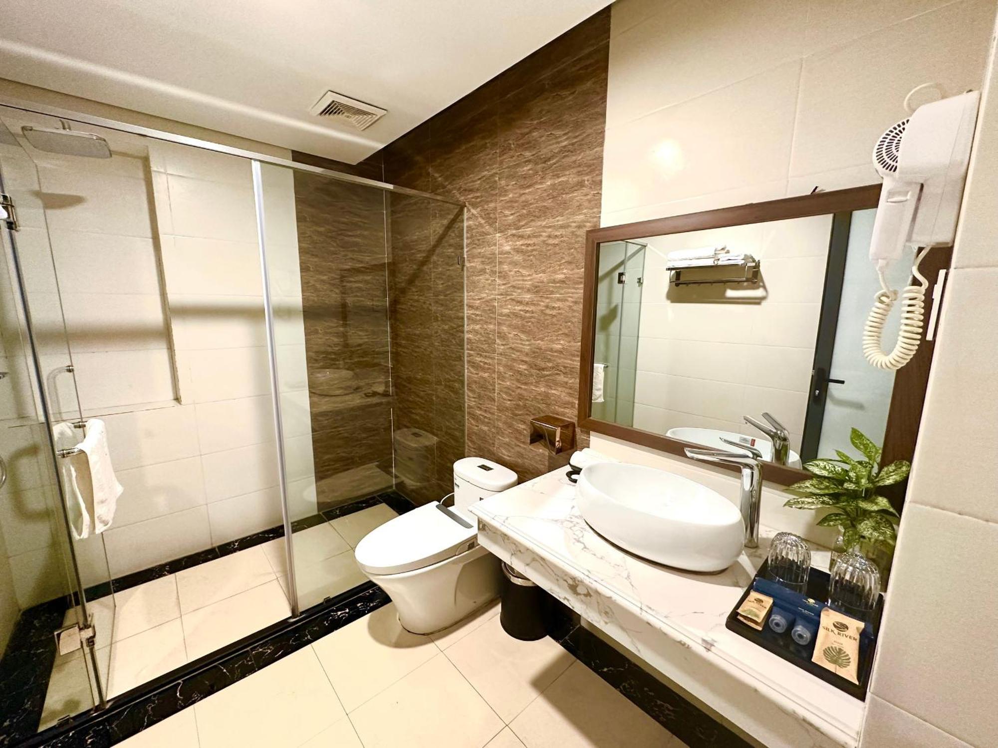 Silk River Hotel Ha Giang Kültér fotó